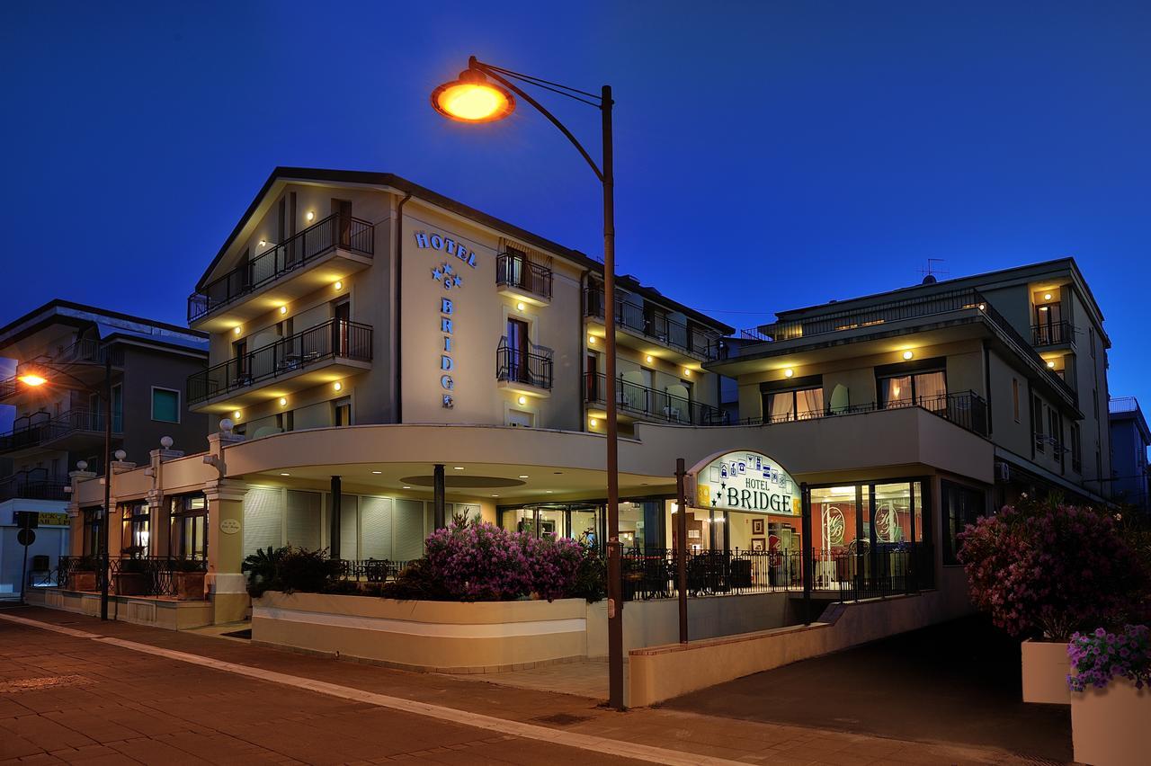 Hotel Bridge Bellaria-Igea Marina Exterior photo