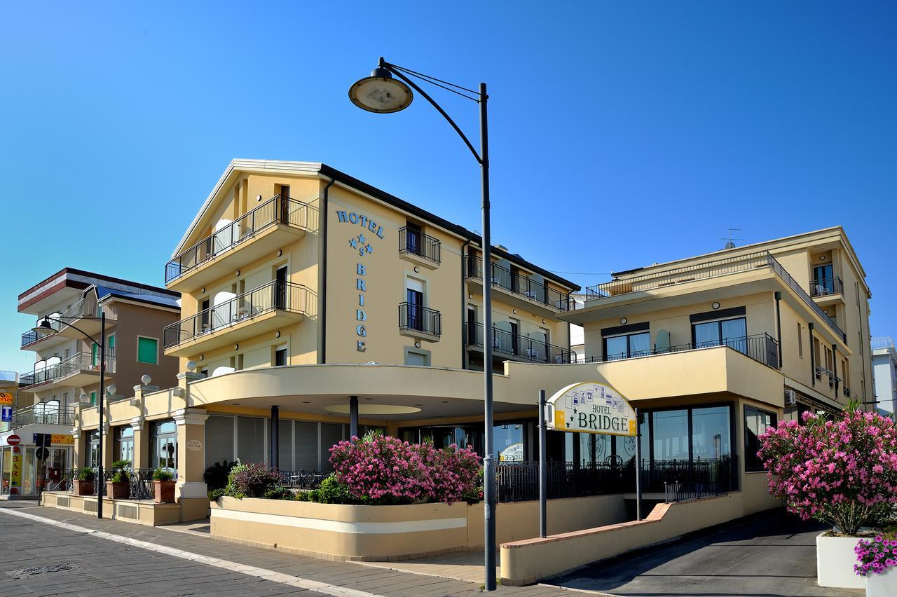 Hotel Bridge Bellaria-Igea Marina Exterior photo